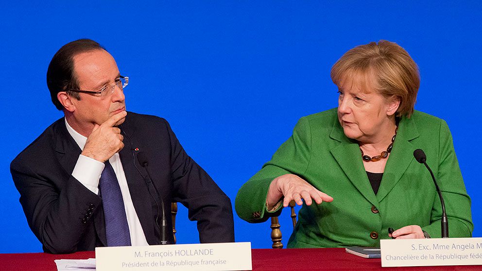 Hollandes Frankrike pressas av Merkels Tyskland och övriga EU.