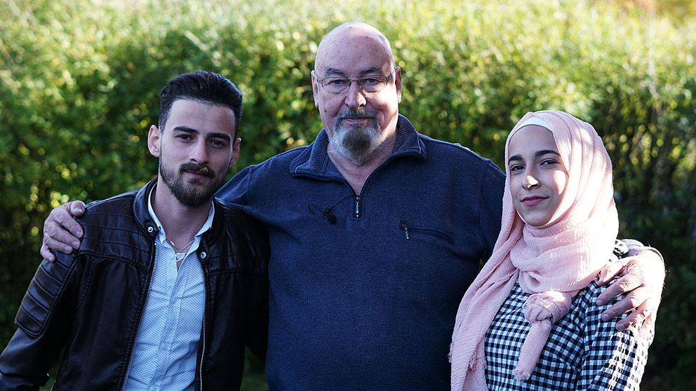 Mötet med flyktingarna Noura och Baraa förändrade Anders Gustavssons liv.