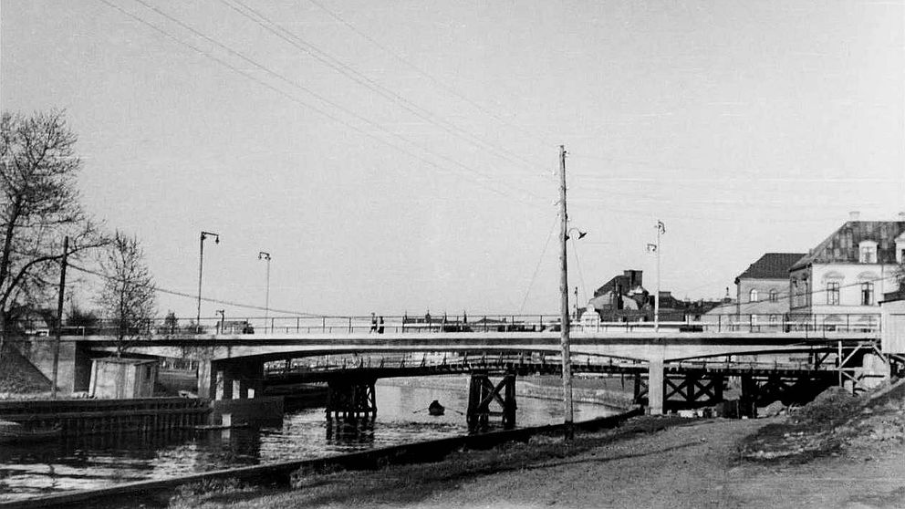 Storbron i Sundsvall när den var nybyggd i maj 1936.