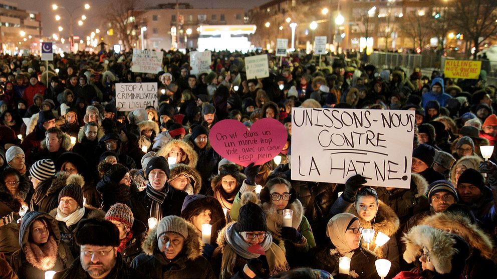 Arkivbild från en manifestation i Québec i Kanada för de sex personer som skjöts ihjäl på en moské januari 2017.