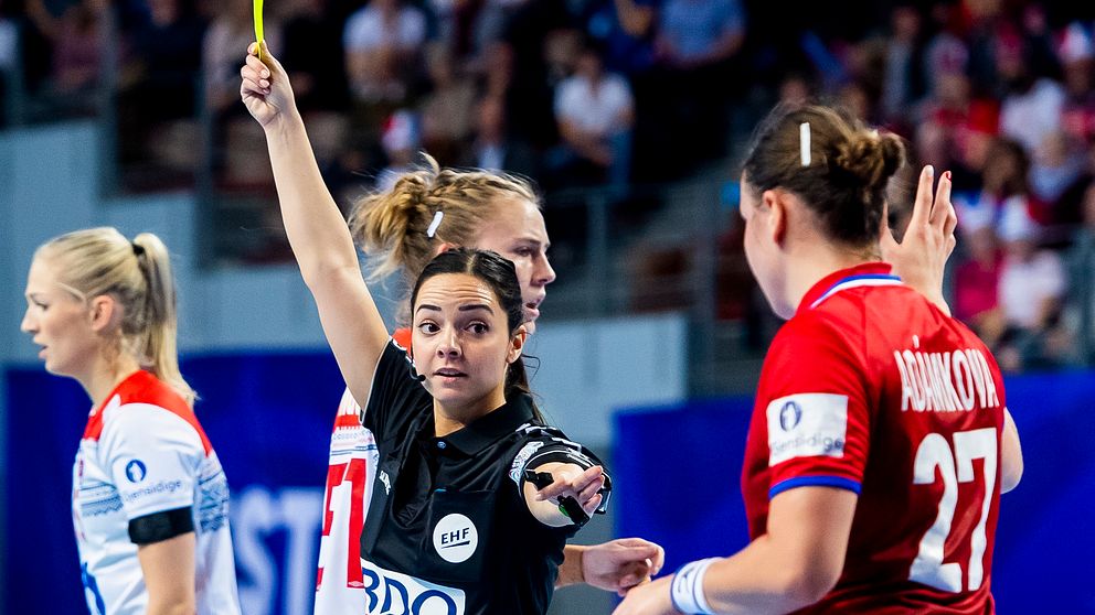 Safia Bennani i matchen mellan Tjeckien och Norge.