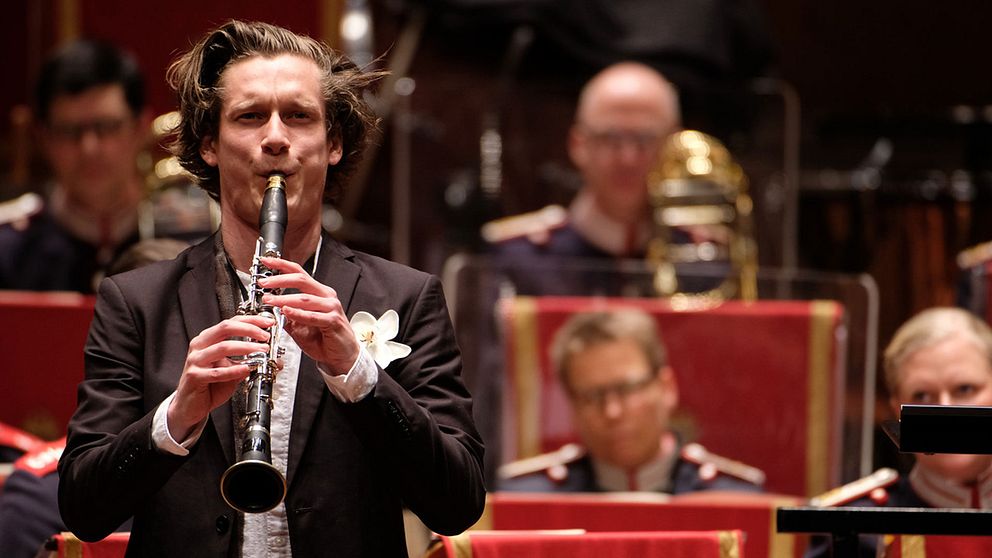 Klarinettisten Magnus Holmander blir den första pristagaren någonsin att få det nyinstiftade Blåsmusikpriset.
