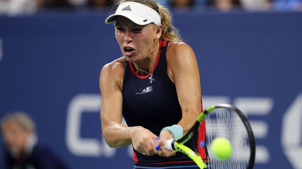 Danskan Wozniacki vidare i Australian Open
