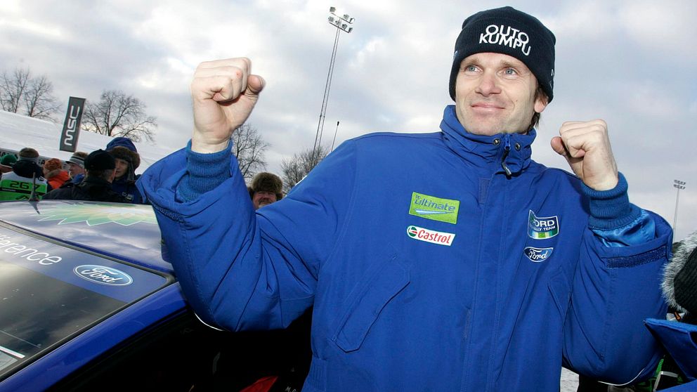 Finländaren Marcus Grönholm gör comeback. Här ses han på Svenska rallyt i Karlstad 2007.