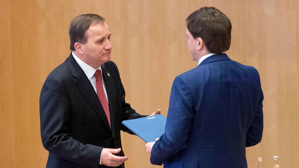 Stefan Löfven (S)  och talmannen