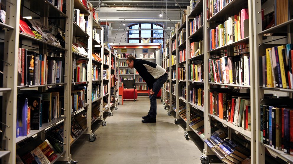 På ensamjakt efter en bra bok.