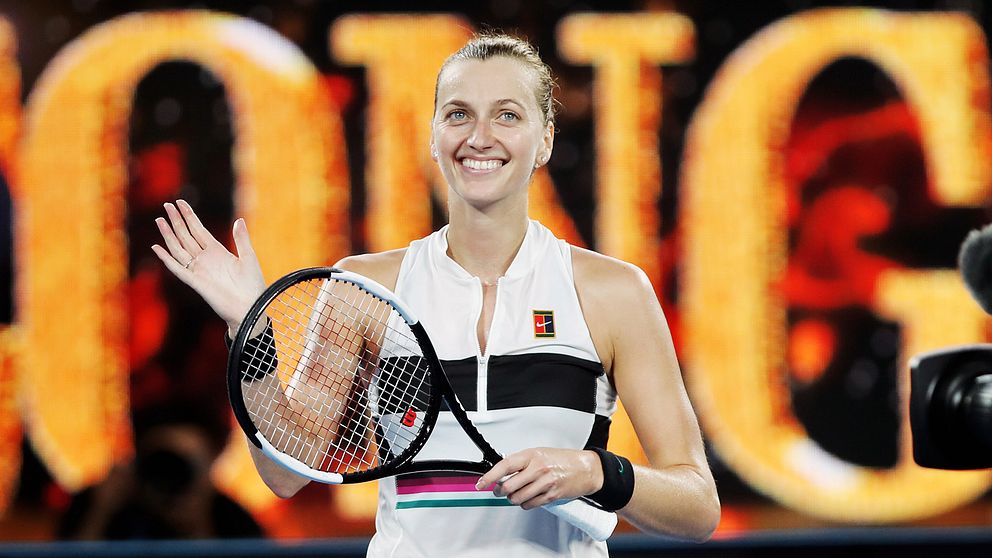 Petra Kvitova slog Ashleigh Barty i två raka set.