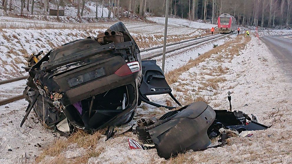 tågolycka falerum