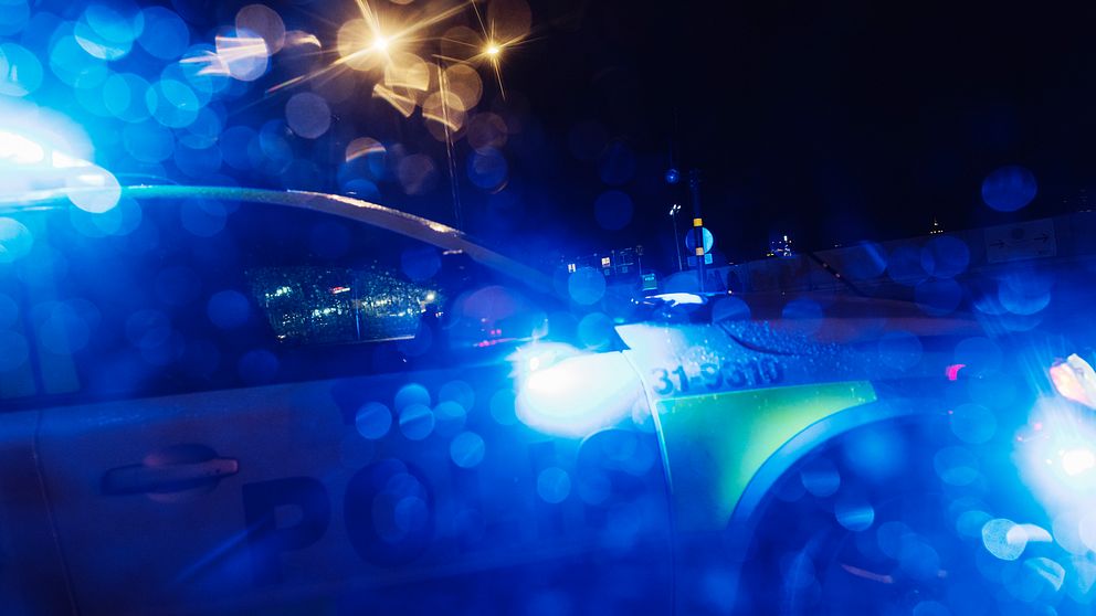 Polisen ryckte ut till en lägenhet i centrala Kiruna på söndagskvällen. En man har anhållits för misstänkt mordförsök.