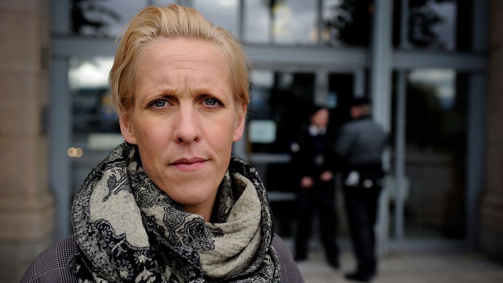 Klimatminister Isabella Lövins (MP) nya stabs- och planeringschef Annika Jacobson var chef för Greenpeace när organisationens medlemmar gjorde intrång på flera svenska kärnkraftverk.