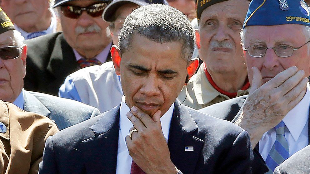 USA:s president Barack Obama mindes krigets offer i Colleville-sur-Mer i Frankrike.