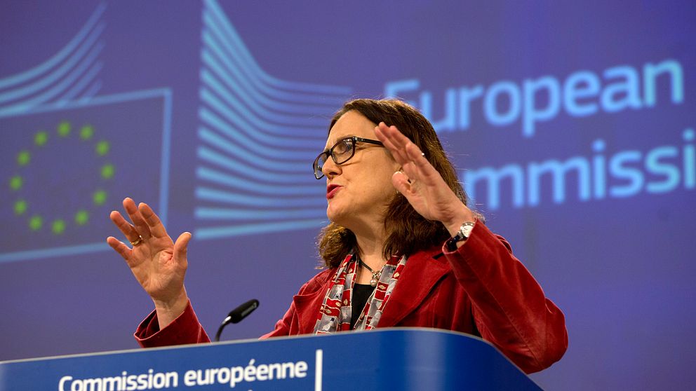 EU:s handelskommissionär Cecilia Malmström kan glädja sig över ännu ett nytt handelsavtal, nu med Singapore. Arkivfoto.