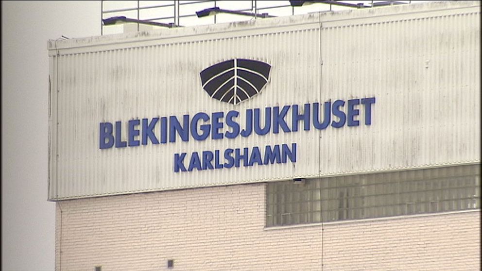 Kritikerna menar att sjukhuset i Karlshamn inte får ta del av upprustningspengarna.