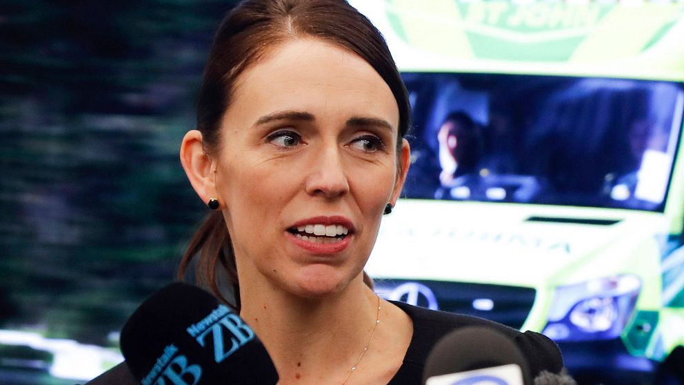 Nya Zeelands premiärminister Jacinda Ardern meddelade det nya vapenstoppet under en presskonferens på fredagen.