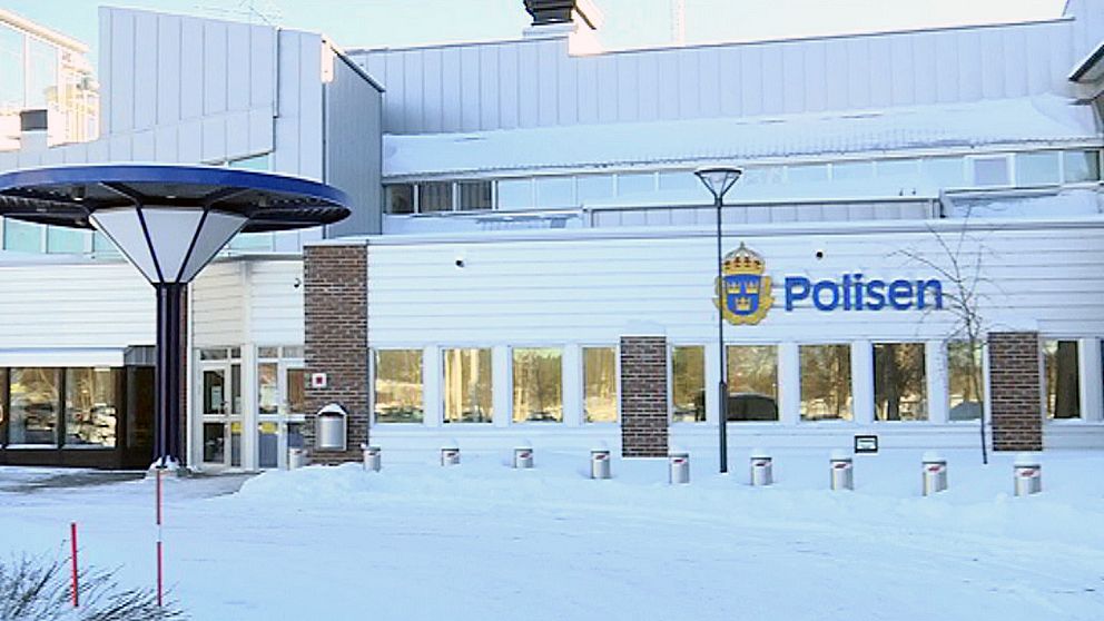 Polishuset i Umeå vintertid
