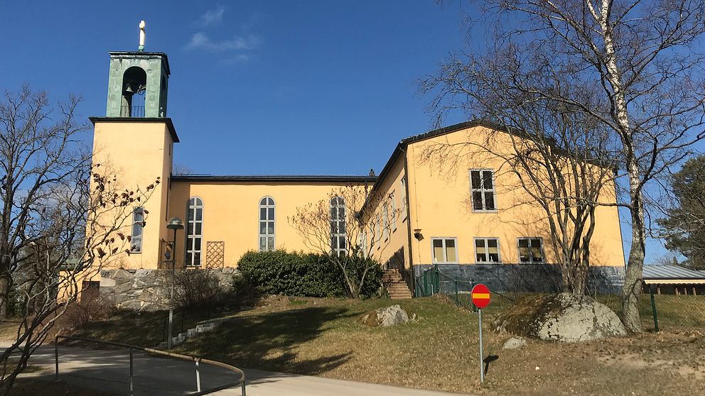 Breviks kyrka, Lidingö.