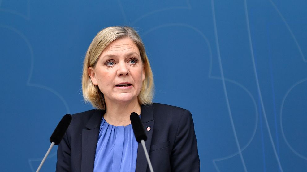 Finansminister Magdalena Andersson (S) när hon presenterade vårändringsbudgeten under en pressträff i Rosenbad under onsdagen.