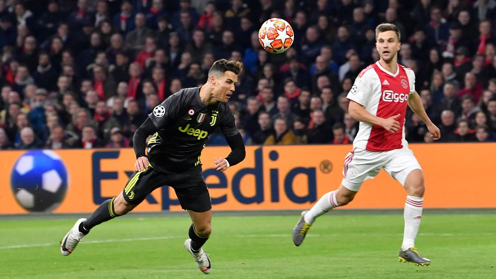 Cristiano Ronaldo gjorde mål mot Ajax.