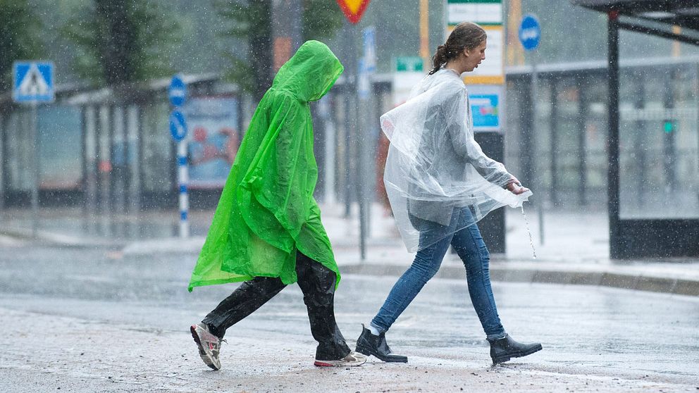 Regnvädret fortsätter i södra Sverige.