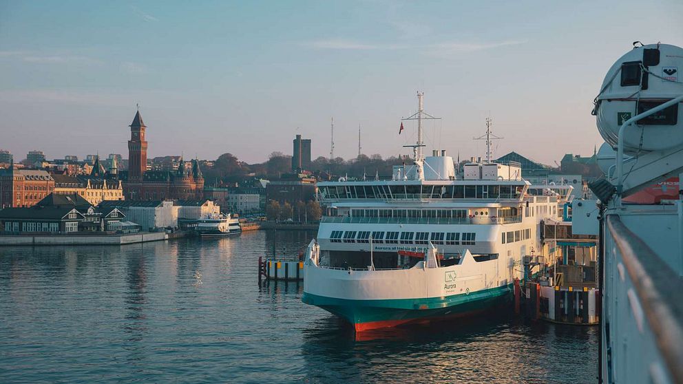 Färja i Helsingborgs hamn