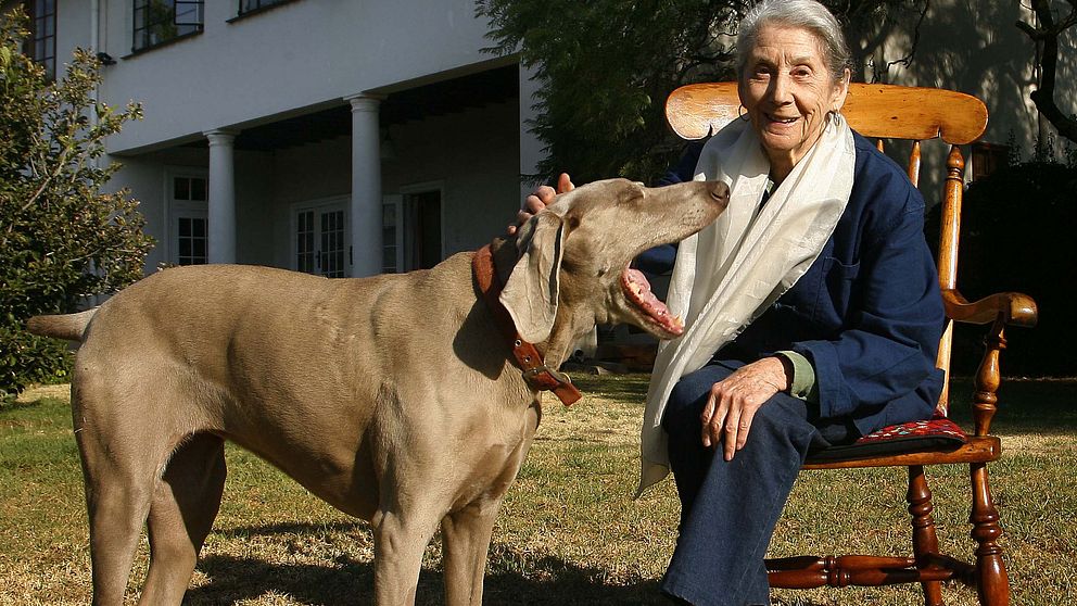 Familjen uppger att Nadine Gordimer har avlidit 90 år gammal.