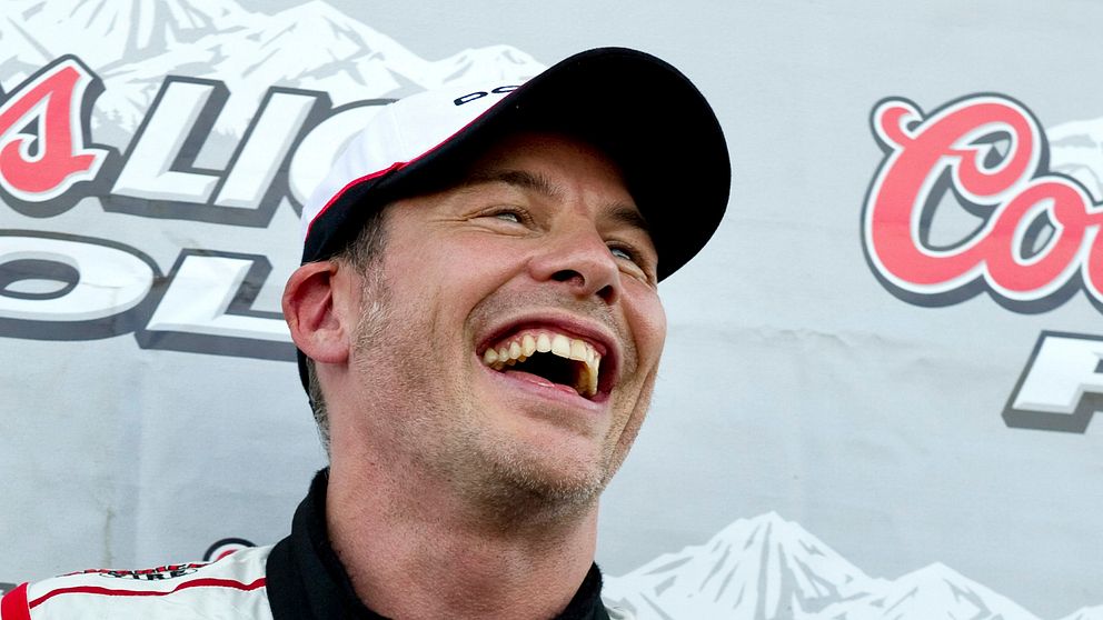 Jacques Villeneuve kommer till Sverige för att köra två deltävlingar av Porsche Carrera Cup på Ring Knutstorp.