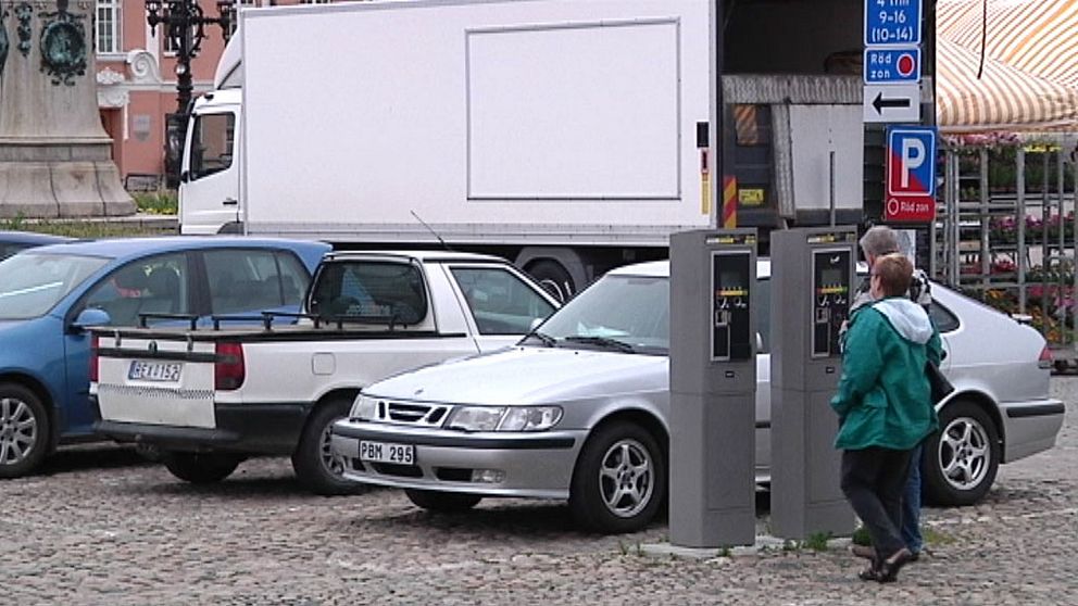 Karlskrona kommun uppmanar alla som ska besöka Skärgårdsfesten att lämna bilen hemma eftersom det kan bli svårt att hitta parkeringsplatser.
