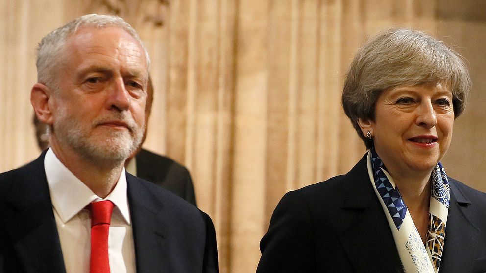 Premiärminister Theresa May och oppositionsledaren Jeremy Corbyn. Arkivbild.