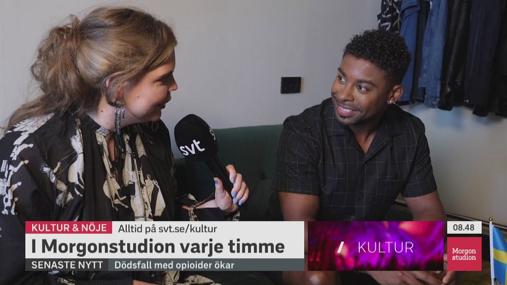 John Lundvik berättar att kvällens framträdande under semifinalen i Eurovision song contest kommer vara lite mer extra allt.