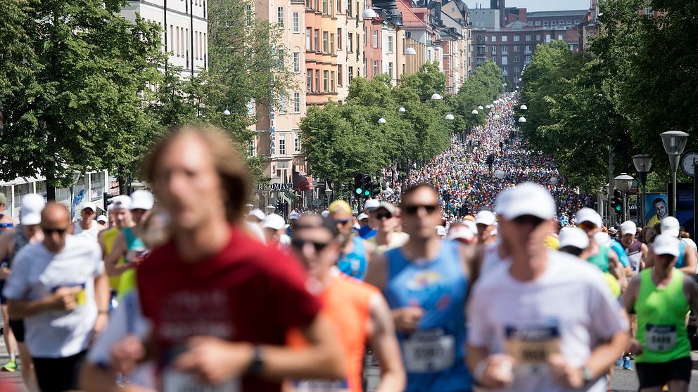 Stockholm marathon på Odengatan.