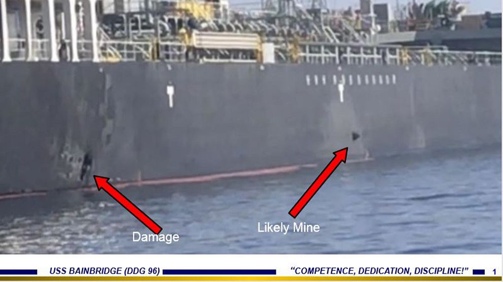 USA:s militär har släppt bilder som påstås visa en ”trolig” mina som har fastnat på Kokuka Corageous. USA står på Saudiarabiens sida i inbördeskriget i Jemen och hävdar att Iran ligger bakom attackerna på tankfartygen.