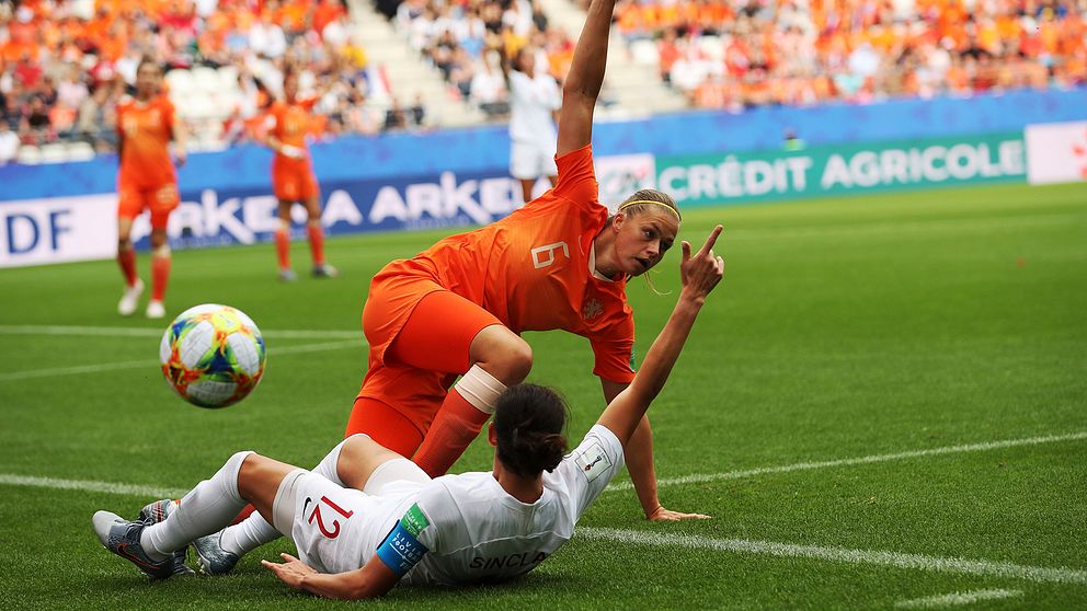 Nederländerna och Kanada under sista gruppspelsmatchen.