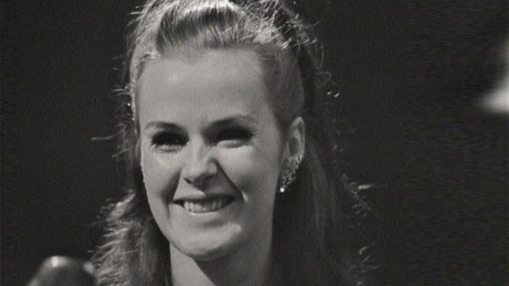 Anni-Frid Lyngstad i programmet ”Ikväll” från 1967.