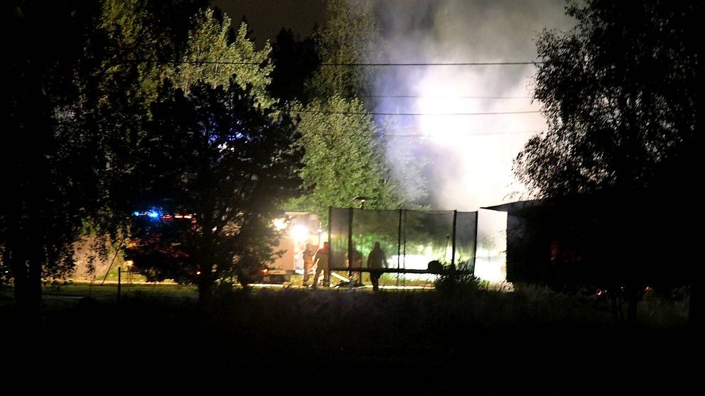 Villan i Njurunda blev snabbt övertänd vid lördagskvällens brand.