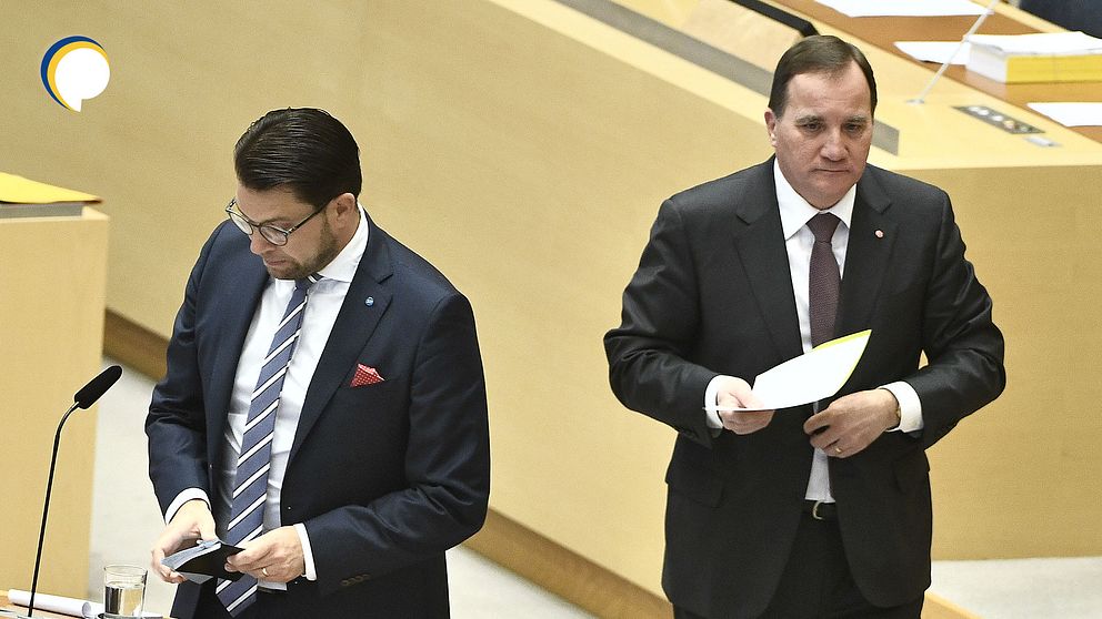 Jimmie Åkesson (SD) och Stefan Löfven (S) under en partiledardebatt
