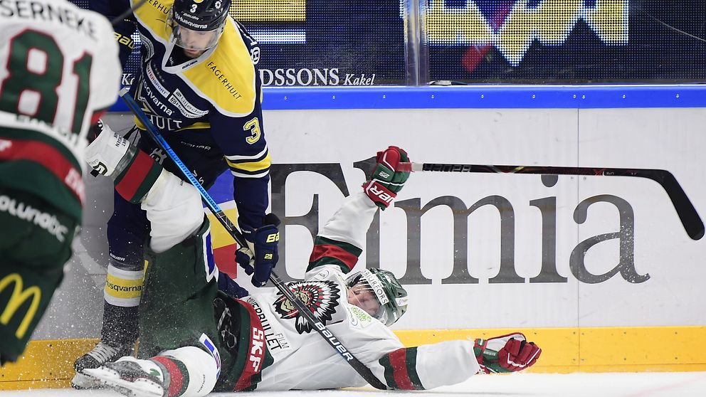 Två raka förluster. Det ska kallas för vad det är – en tung start på säsongen för Frölundas regerande svenska mästare.
För HV71 var segern i hemmapremiären ett lyft efter det misslyckade besöket i Ängelholm i premiären.