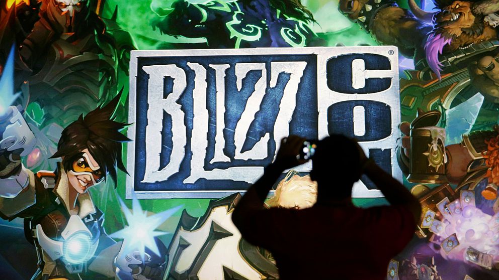 Blizzard har mött hård kritik efter beslutet att stänga av en känd e-sportare.