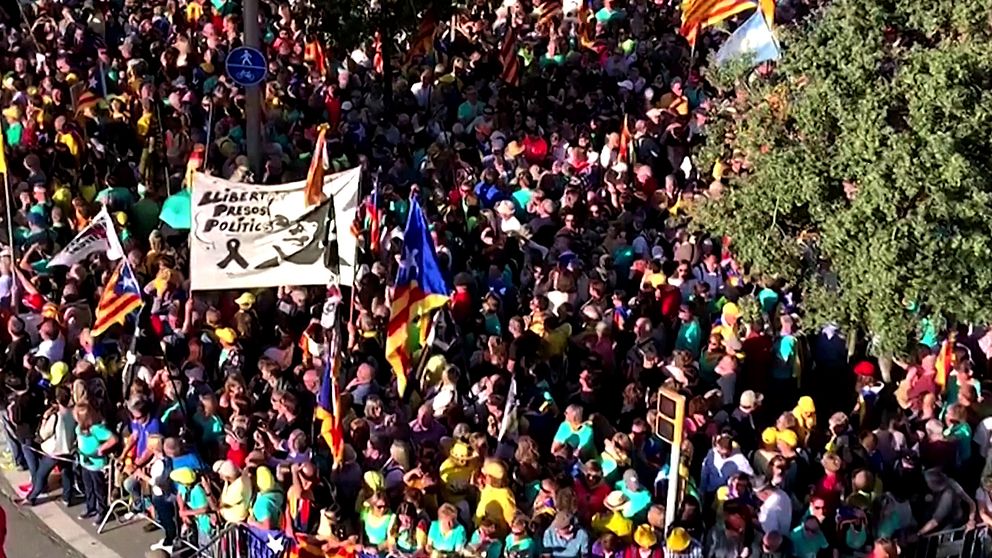 Massdemonstrationer i Barcelona under lördagen
