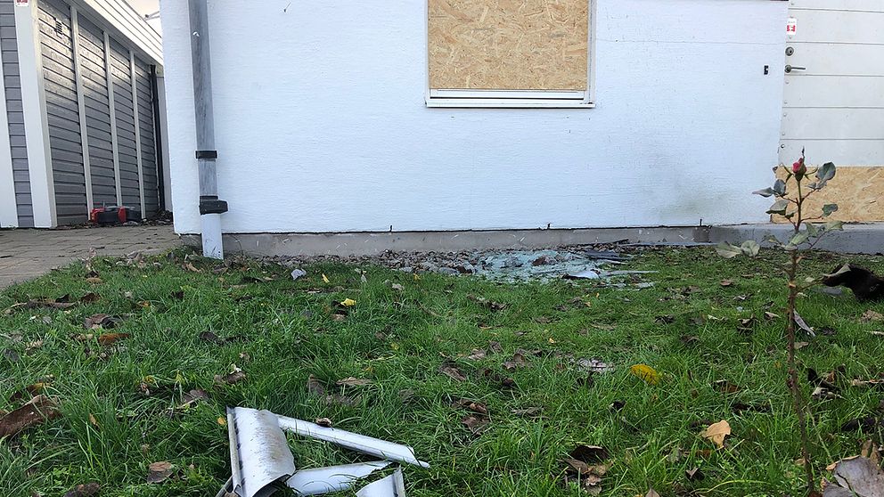 Krossat fönster efter detonation