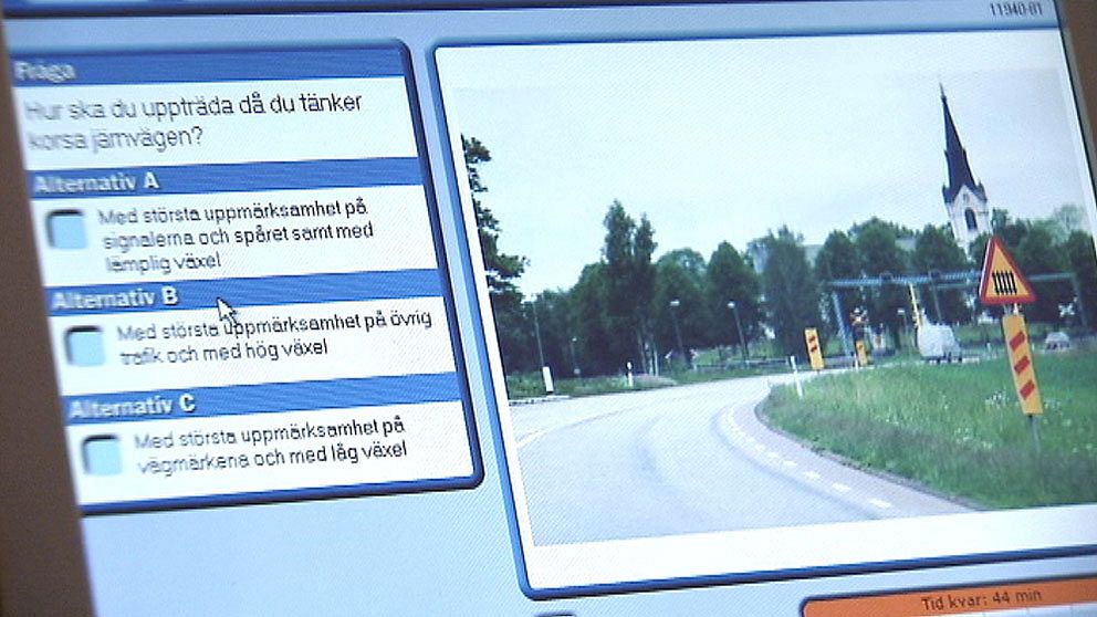 Dataskärm med körkortsprov