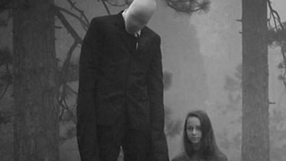 Slenderman – en av de populäraste skräckfigurerna på nätet.