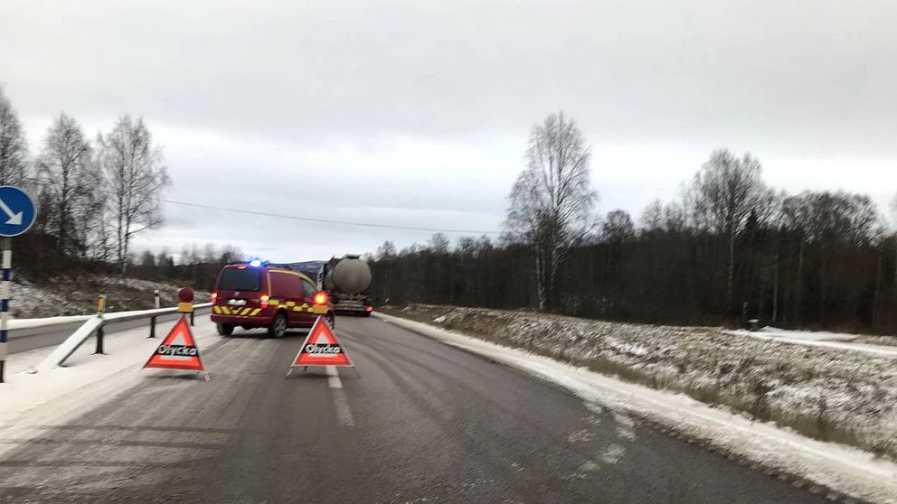 Olycka på E4 söder om Örnsköldsvik