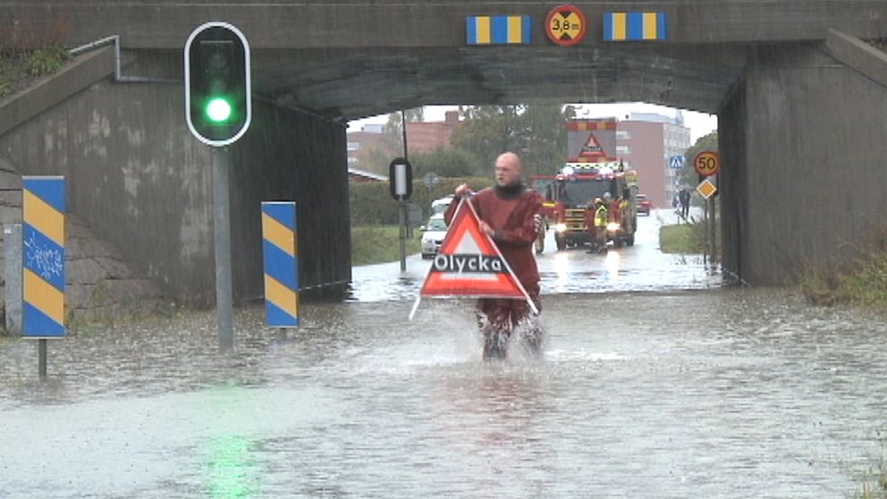 Skyfallsliknande regn över delar av Skåne den 19 oktober orsakade lokala översvämningar.