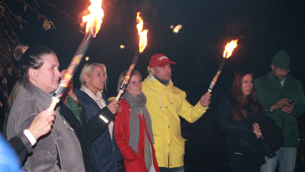 Ikväll arrangerar föreningen Anhöriga mot Droger en ljusmanifestation i Visby för att minnas de som fallit offer för droger på ön.
