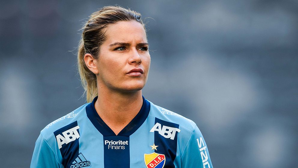 Hanna Folkesson kommer inte spela i Djurgårdströjan nästa säsong, mittfältaren är klar för Hammarby.