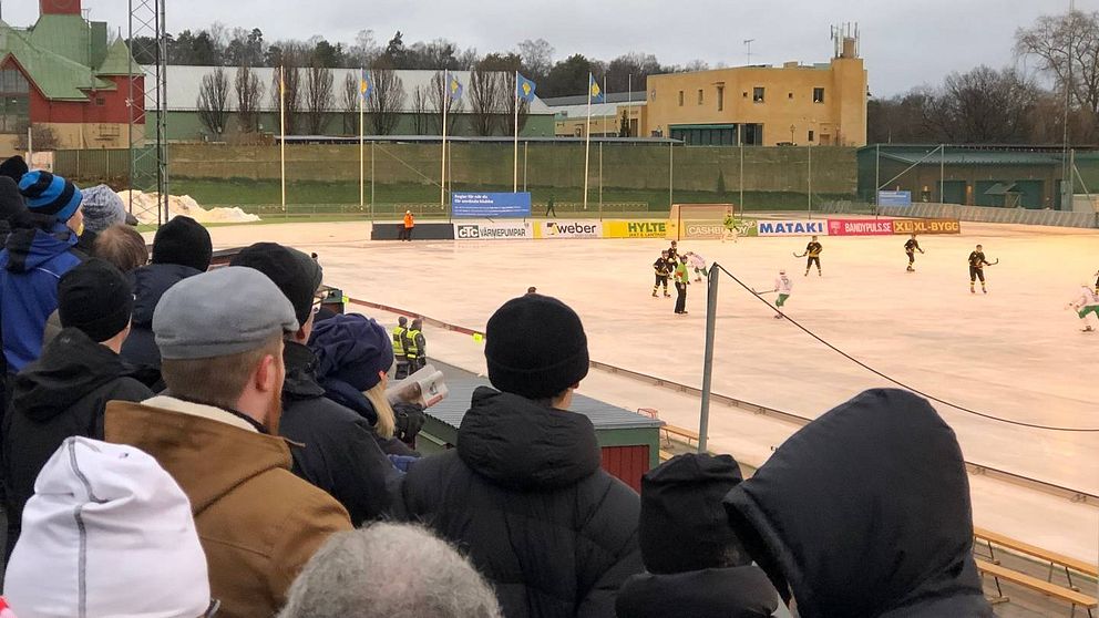 Bandy mellan Hammarby och AIK på Östermalms IP