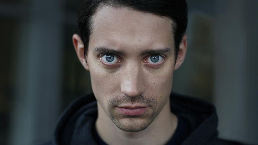 Adam Lundgren som Mattias i nya serien Blå ögon.