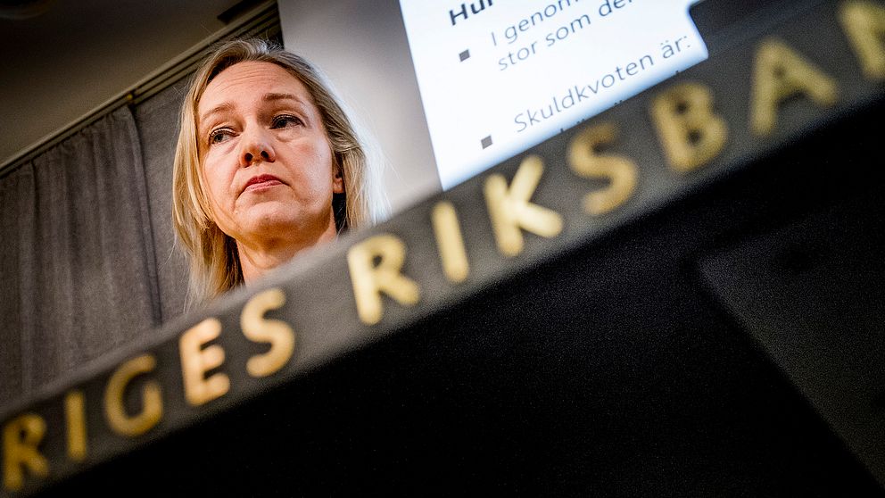 Vice riksbankschef Cecilia Skingsley 2014 där hon presenterade en undersökning gjord av Riksbanken.
