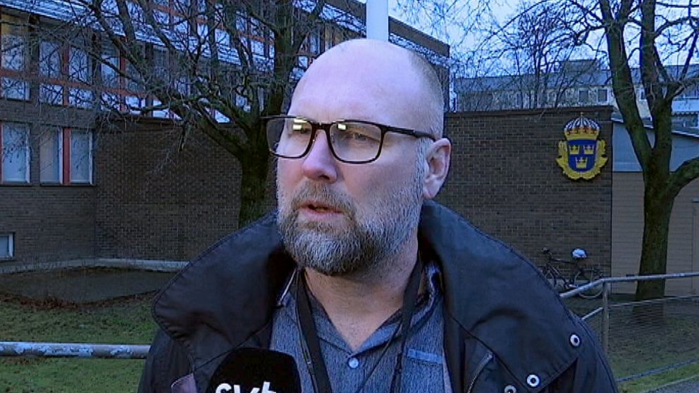 Jan Ekholm, med skägg och glasögon.