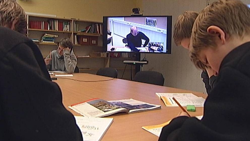 Elever på Frostvikenskolan har redan provat på fjärrundervisning.